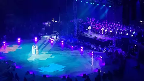 Maria – Musikalische Darbietung