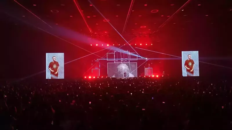 Producción de Target Sound Final de la gira "Notes from Landara"