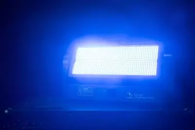 STROBE LED 400 OMEGA FL