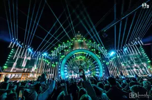 New Year's Eve Power of Hits with Green Beam Design