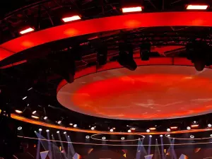 68x StrobeFX 1000 IP65 in the program „Awantura o kasę”