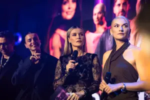 FLASH ART and FLASH EVENT at the Top Model Season 15 Press Event